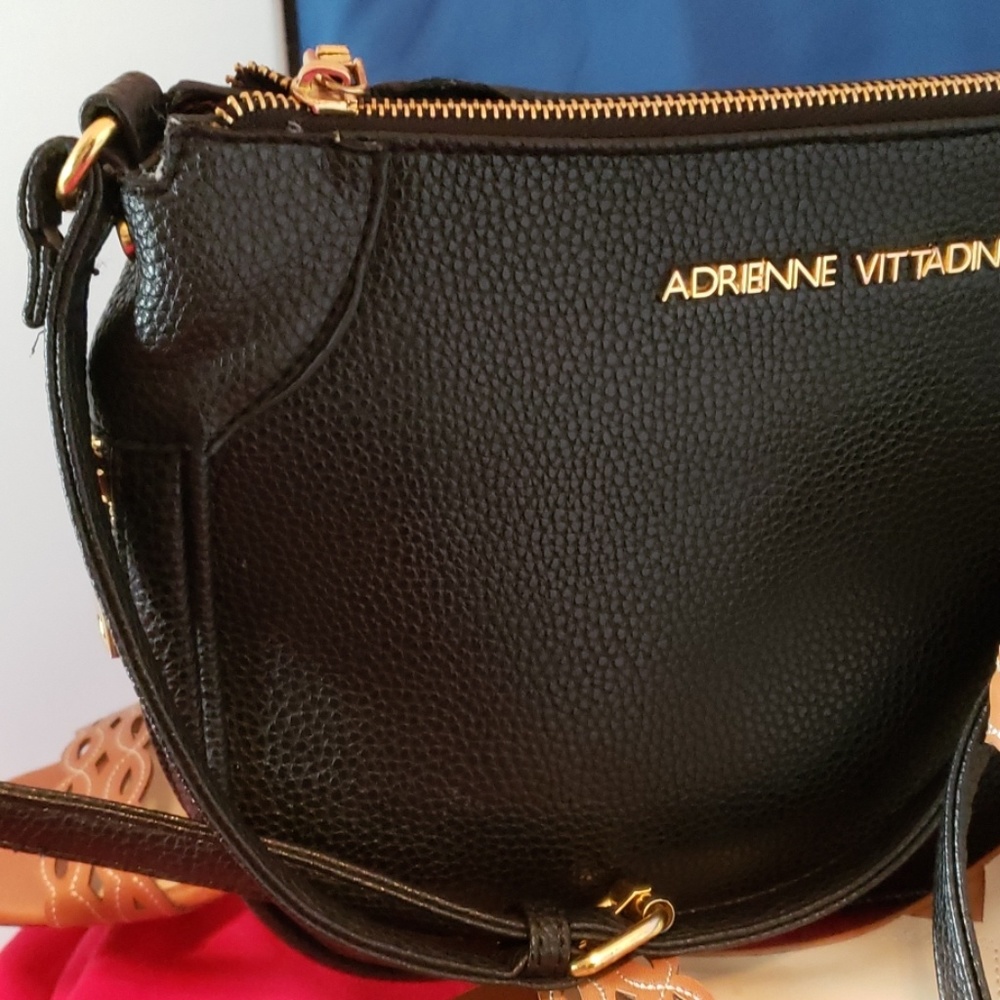 Adrienne Vittadini leather black shoulder bag